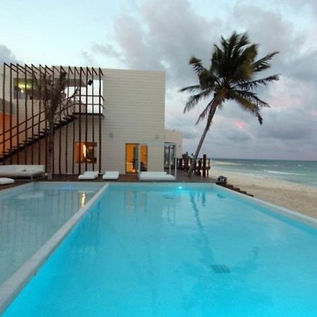 Beachside Corasol El Amanecer De Frida Para 2 Personas 普拉亚卡门 外观 照片